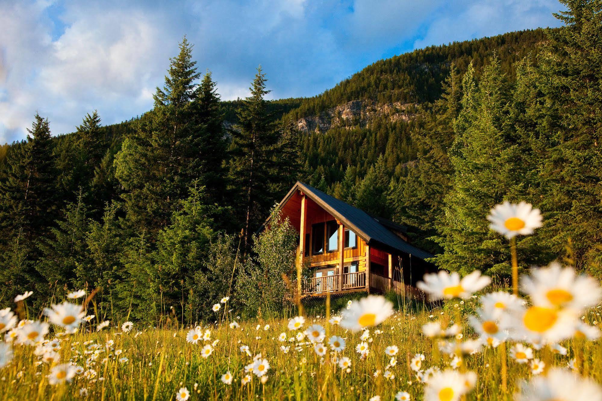 Mount 7 Lodges โกลเดน ภายนอก รูปภาพ